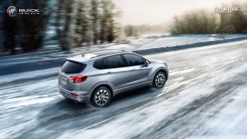 高清晰银色别克昂科威SUV越野车壁纸下载