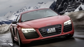 高清晰暗红色奥迪跑车壁纸