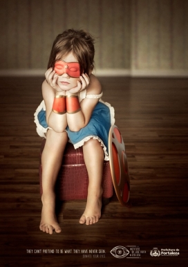 他们不能假装从来没有见过，请捐出你的眼睛-Fortaleza公益平面广告