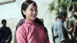 高清晰《红高粱》电影剧照-周迅桌面壁纸下载