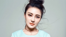 中国演员歌手Ailee樊蕊桌面壁纸下载