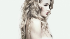 欧美美诱美女壁纸下载