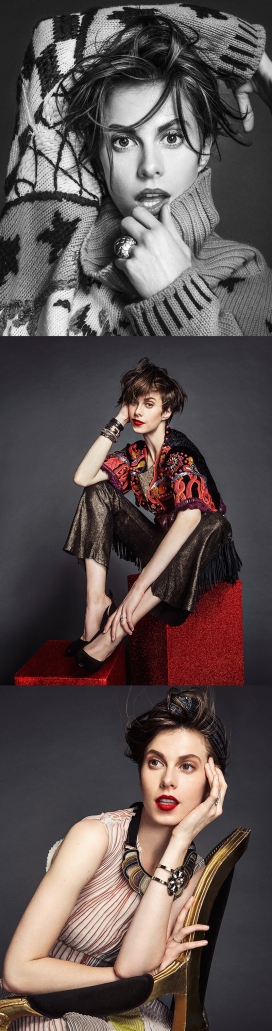 费加罗夫人西班牙-时尚光泽的冬天-超大针织衫，百褶裙和边缘点缀时装秀