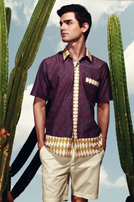 DANAR HADI BATIK 达纳・哈迪体育盛会