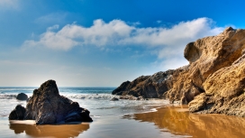 马里布沙滩岩石