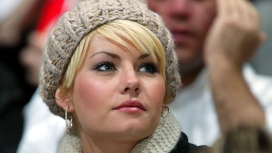 高清晰加拿大Elisha Cuthbert-伊丽莎・库斯伯特美诱壁纸下载