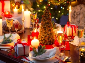 高清晰圣诞烛光餐桌