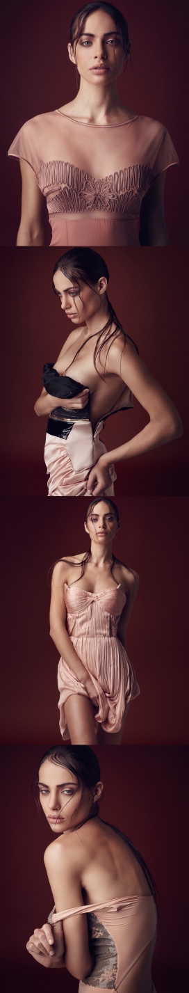 妮科尔・迈尔-粉色的珍娜风格泳装-一个感性写真