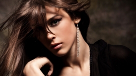 高清晰乱发美女