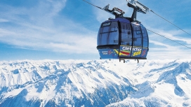高清晰阿尔卑斯山滑雪圣地缆车壁纸下载