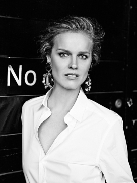 伊娃・赫兹高娃-InStyle捷克-别致休闲优雅的时装秀