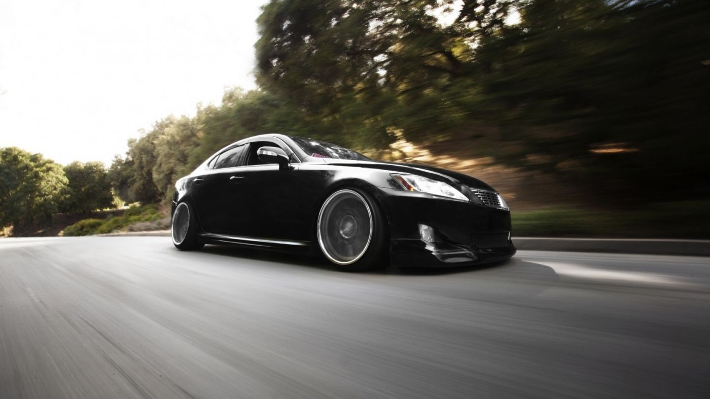 高清晰黑色雷克萨斯IS-250轿车壁纸图片