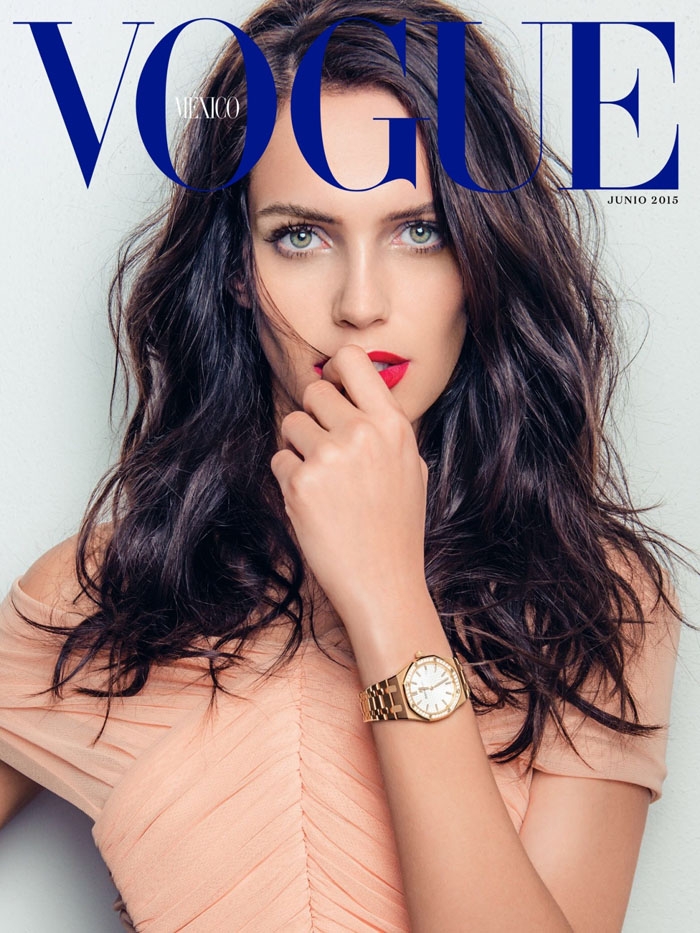 阿曼达-VOGUE时尚墨西哥2015年6月-丰富多彩的背景女装秀图片