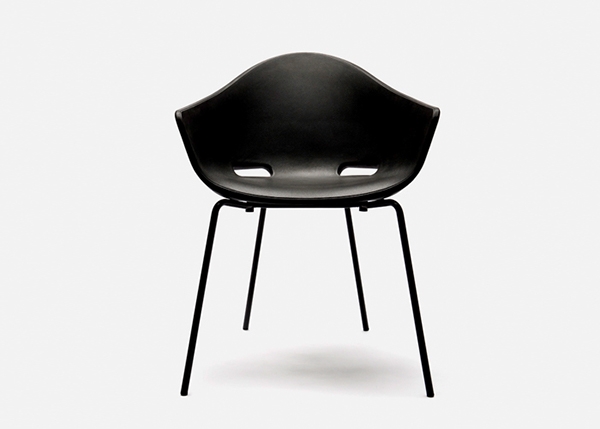 黑色四脚凳子图片