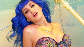 美诱丰满的蓝女郎-凯蒂・佩里（Katy Perry）壁纸下载