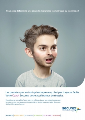 一个不容易的独立-Securex平面广告