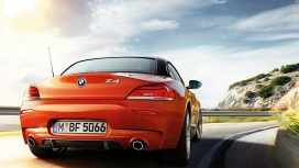 2015款红色宝马z4尾部壁纸图片下载