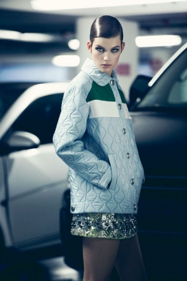 Drive-“职业”女性人像