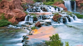 漂亮的纳瓦霍瀑布