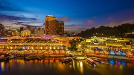 新加坡金色的夜晚