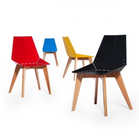 Cadeira Alpha-钢板和木材制成的椅子，采用静电涂装，桉树脚，内六角不锈钢螺钉固定，非常舒适