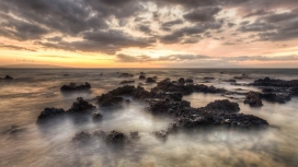 夏威夷毛依岛的大雾