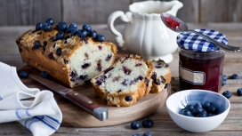 蓝莓蛋糕美食壁纸