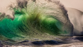 绿色的海浪