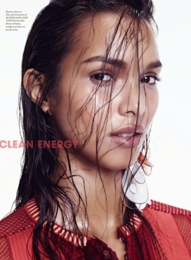 莱斯・里贝罗-ELLE艾丽美国2015年5月-时尚的外观与丰富红白色美诱风格女装秀