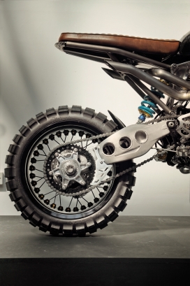 2015伦敦摩托自行车棚设计