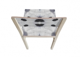 Eskayel与丹麦公司合作开发新的家具收藏-每款都有梦幻般抽象的图案，全部采用枫木，白橡材料，手工制作