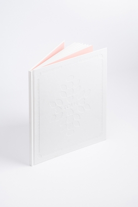 TOUS CATÁLOGO宣传册设计