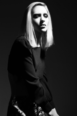 NOIR-质感女性黑白人像艺术照片