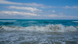 高清晰惊涛骇浪壁纸