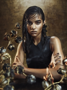 亚历克西斯-W杂志2015年9月-纯洁无瑕的形象