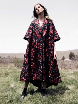 劳里・朱莉-VOGUE中国时尚2015年9月