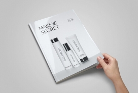 流行的俄罗斯彩妆化妆品牌新风格-优美的字体，体现了产品的专业性，坚实