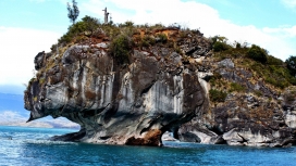 海洋悬崖岛屿壁纸
