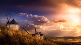 彩云下的城堡风车