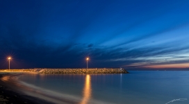 高清晰澳大利亚西部科特斯洛海滩夜景壁纸