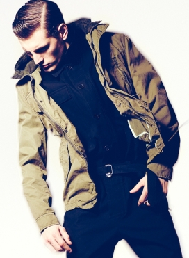 Sporty Military-SW Sportweek-男装人像