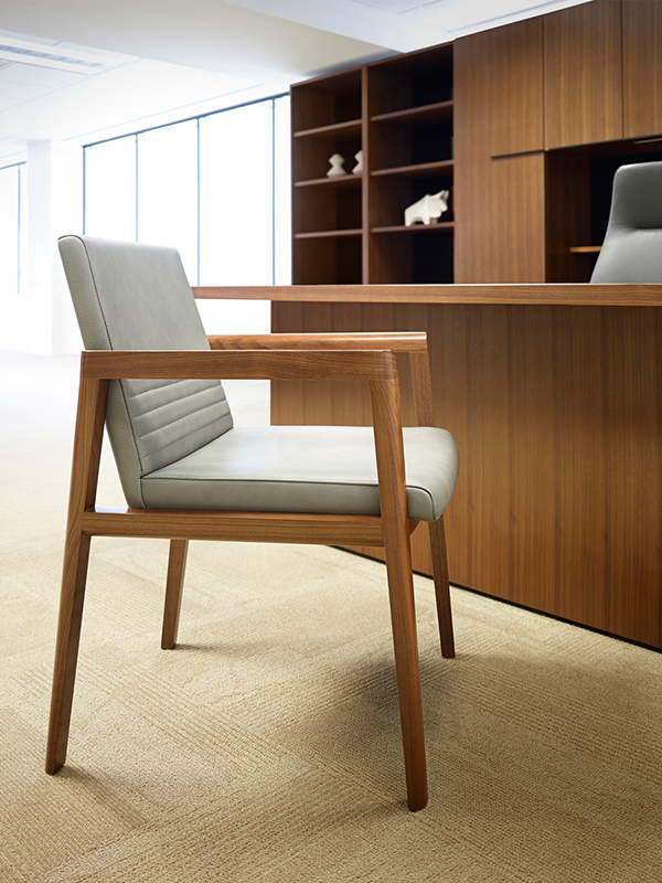 Gunlocke . Lily-皮垫木质扶手椅设计---酷图编号1155608