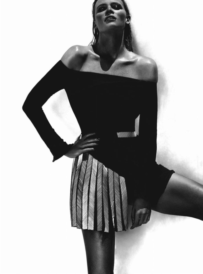 “眩光”-VOGUE时尚澳大利亚2016年4月-闪闪发光的黑白艺术人像---酷图编号5