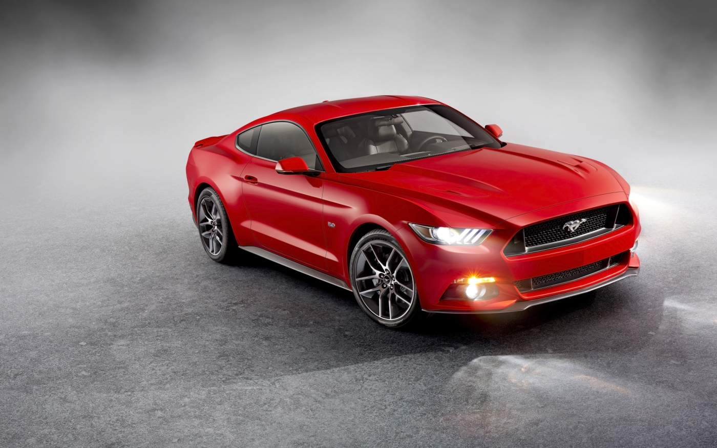 高清晰红色福特Mustang野马壁纸下载