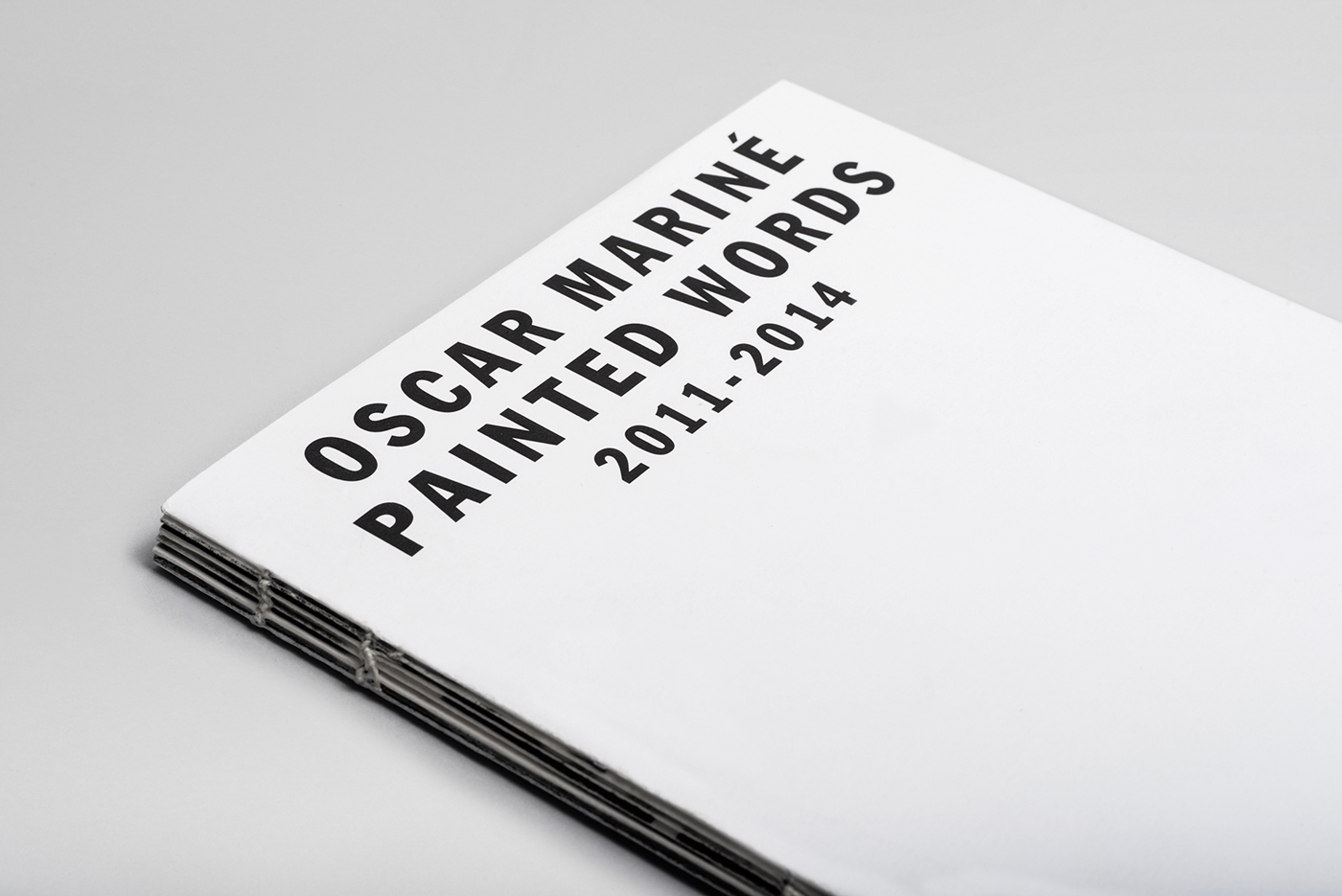 Painted Words / Oscar Mariné-黑白相间设计的宣传册---酷图编号6