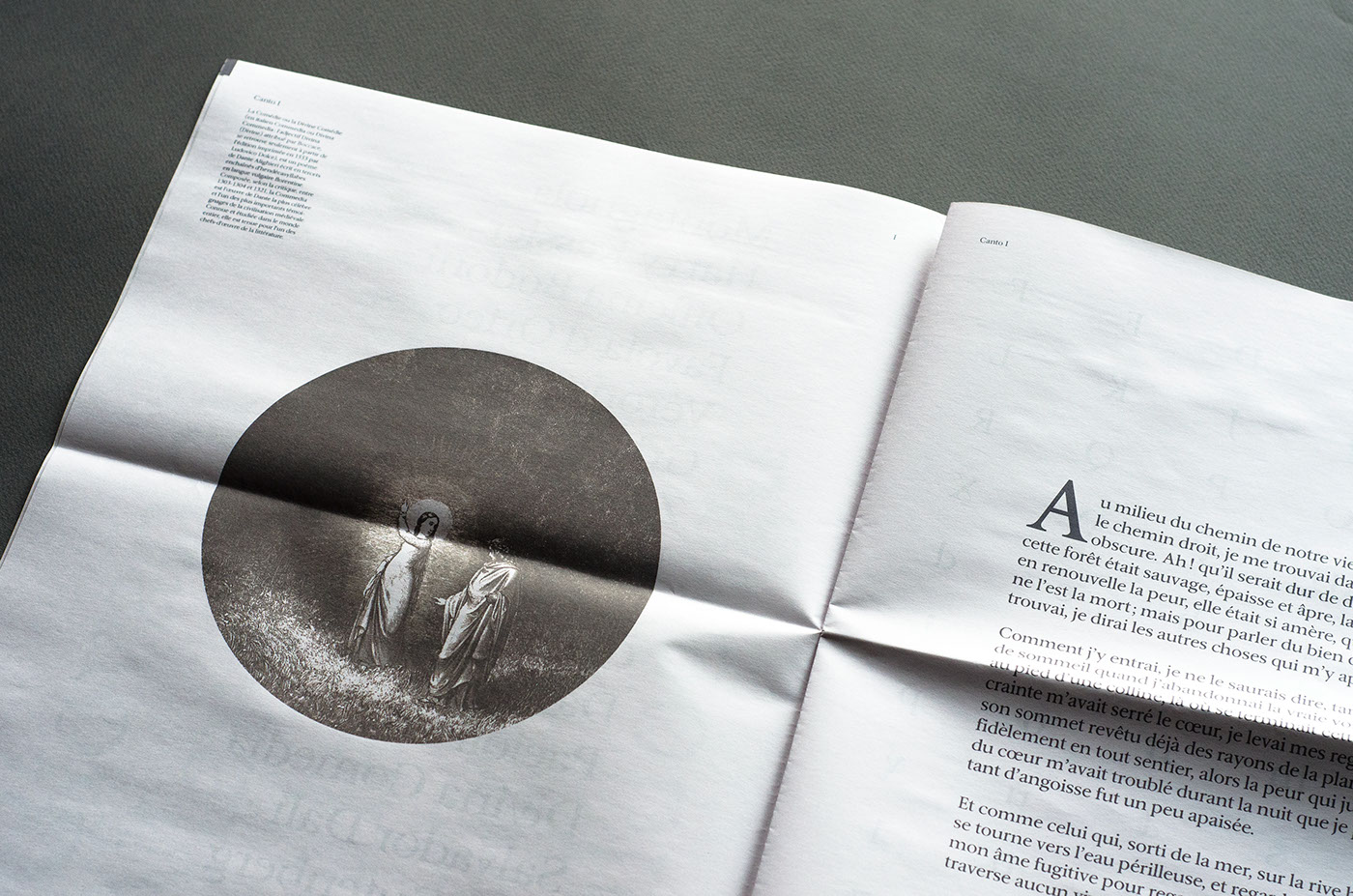 Valdonega / Spécimen-书法笔报刊字体排版设计欣赏-一个强烈的对比---酷图编号1