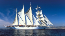 高清晰美丽帆船桌面壁纸下载