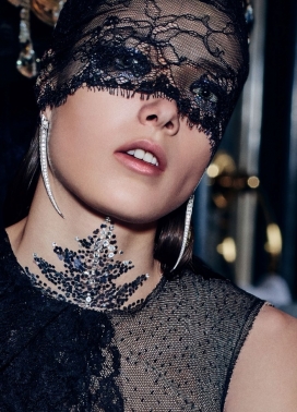 杰姆・米切尔-VOGUE时尚中国2016年6月-一个波光粼粼的美