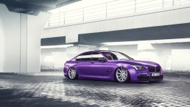高清晰紫色宝马7系汽车壁纸