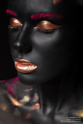 Black skin-金粉黑美人